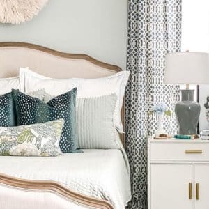 Sensational Seasonal Decor Ideas For Bedroom
